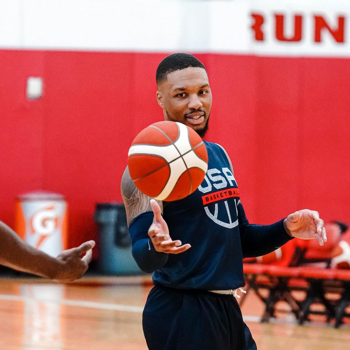 乐动体育官网-杜兰特在更衣室枪杀库里