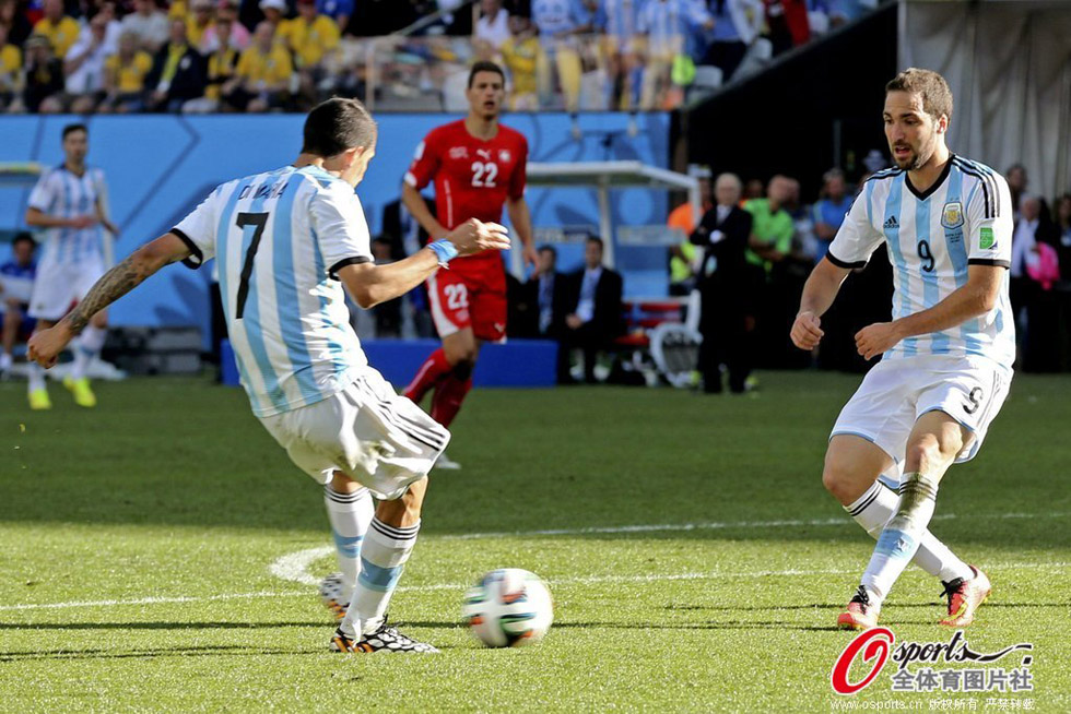 乐动体育官方网站-墨西哥飞翼破门建功,荣膺本轮最佳球员是谁