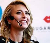 乐动体育-萨巴伦卡今晚对阵阿尼西莫娃